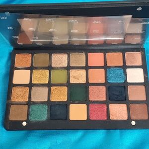 [RESERVED] Natasha Denona Metropolis Palette